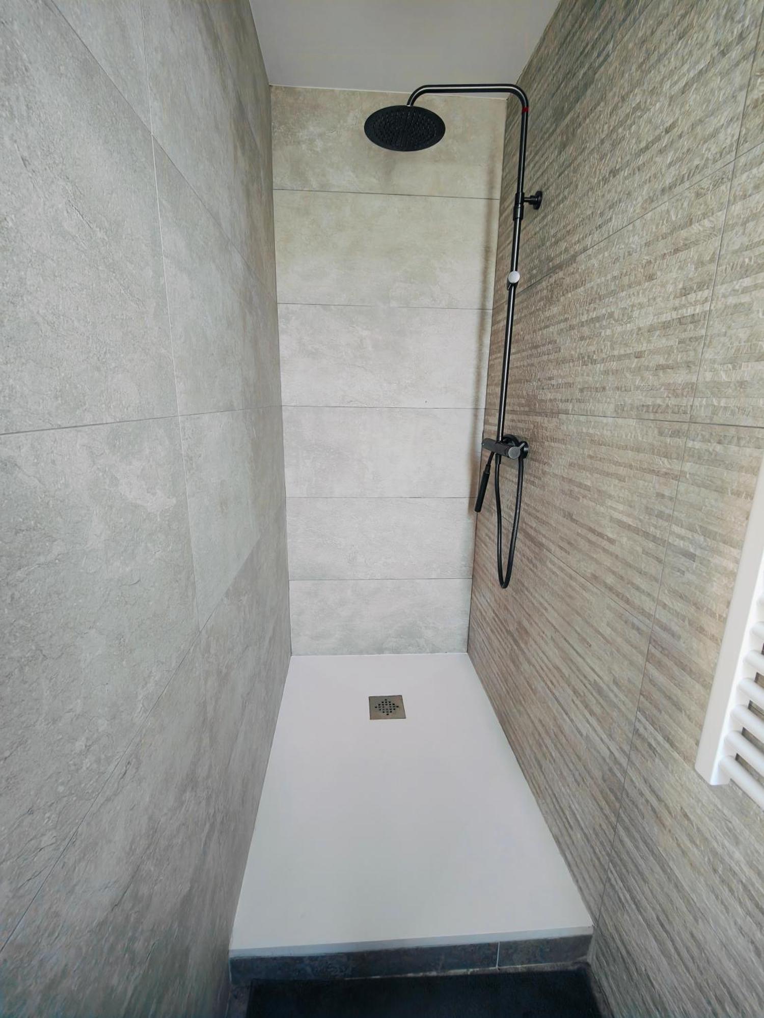 Self-Checkin Town House - Rooms To Rent In A Beautiful Modern Town House - Not A Hotel - Location De Chambres Avec Arrivee En Autonomie - Extra Fee For Sheets And Towels - Private Parking - Check Your Plateform Inbox And Follow Check-In Instructions Saint-Romain-en-Gal ภายนอก รูปภาพ